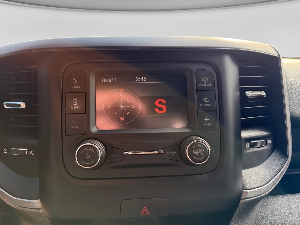 Used 2024 RAM 3500 Tradesman w/ Chrome Appearance Group AWD/4WD image 20