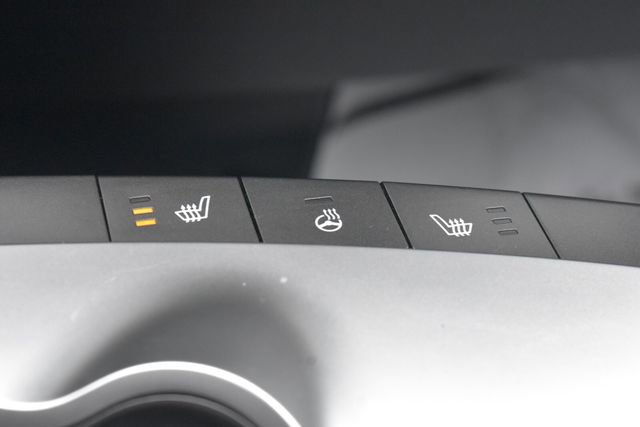 Certified 2024 Kia EV6 Light image 29