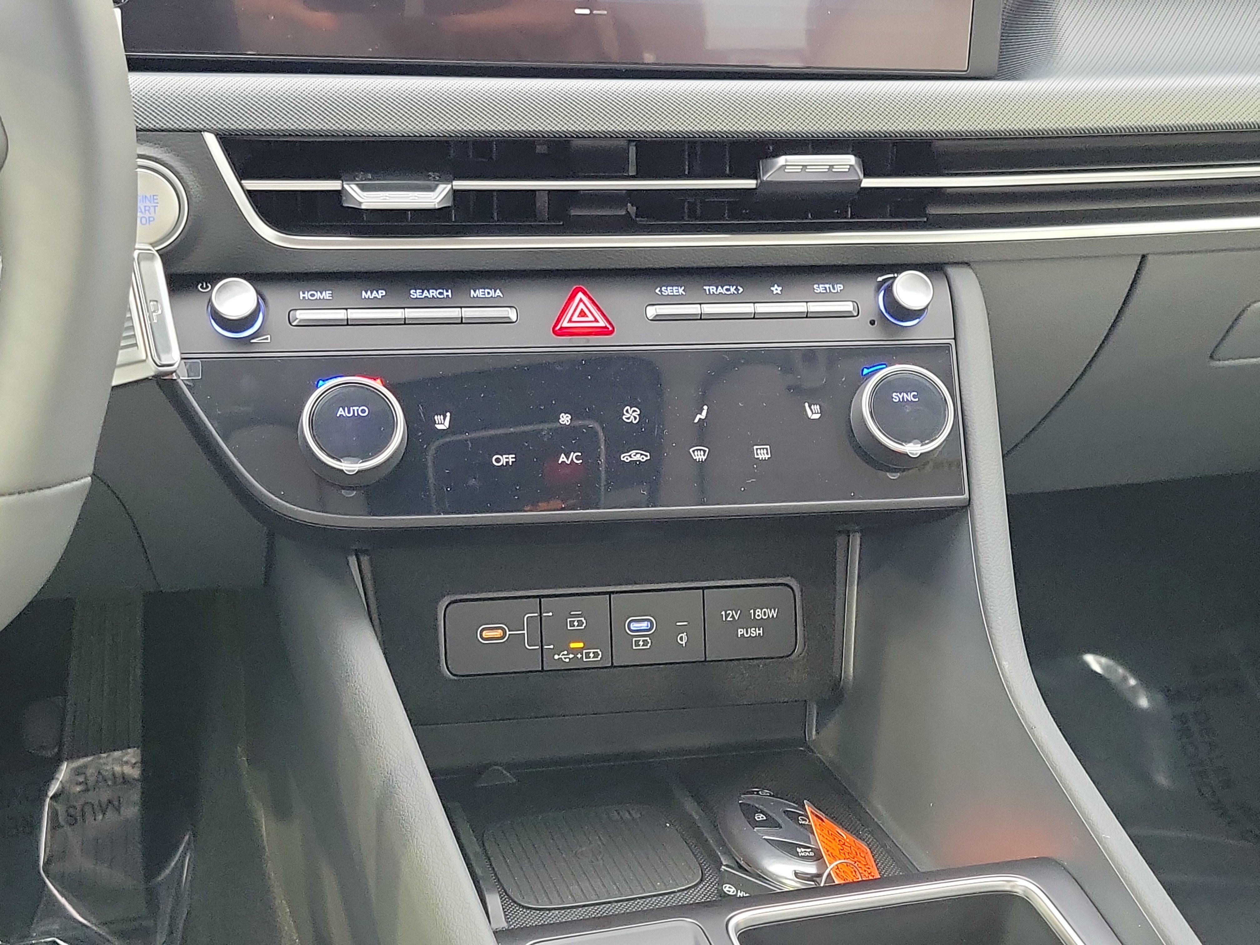 New 2026 Hyundai Sonata SEL FWD image 11