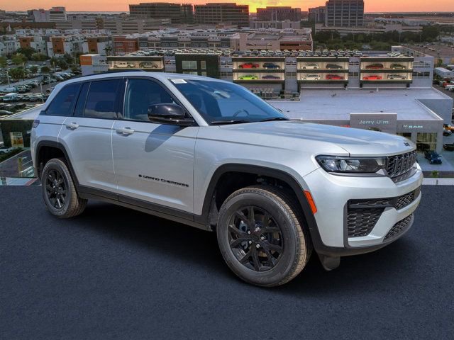 New 2026 Jeep Grand Cherokee Altitude