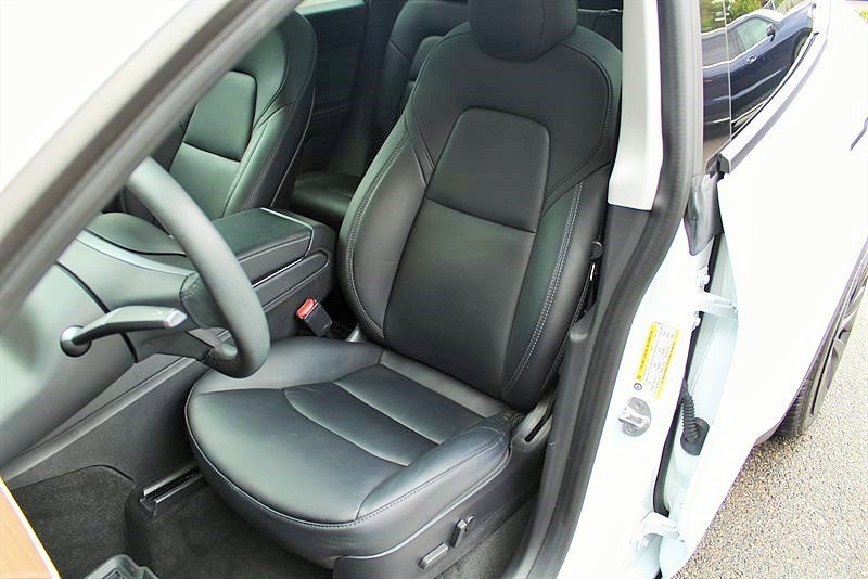 Used 2020 Tesla Model Y Long Range image 17