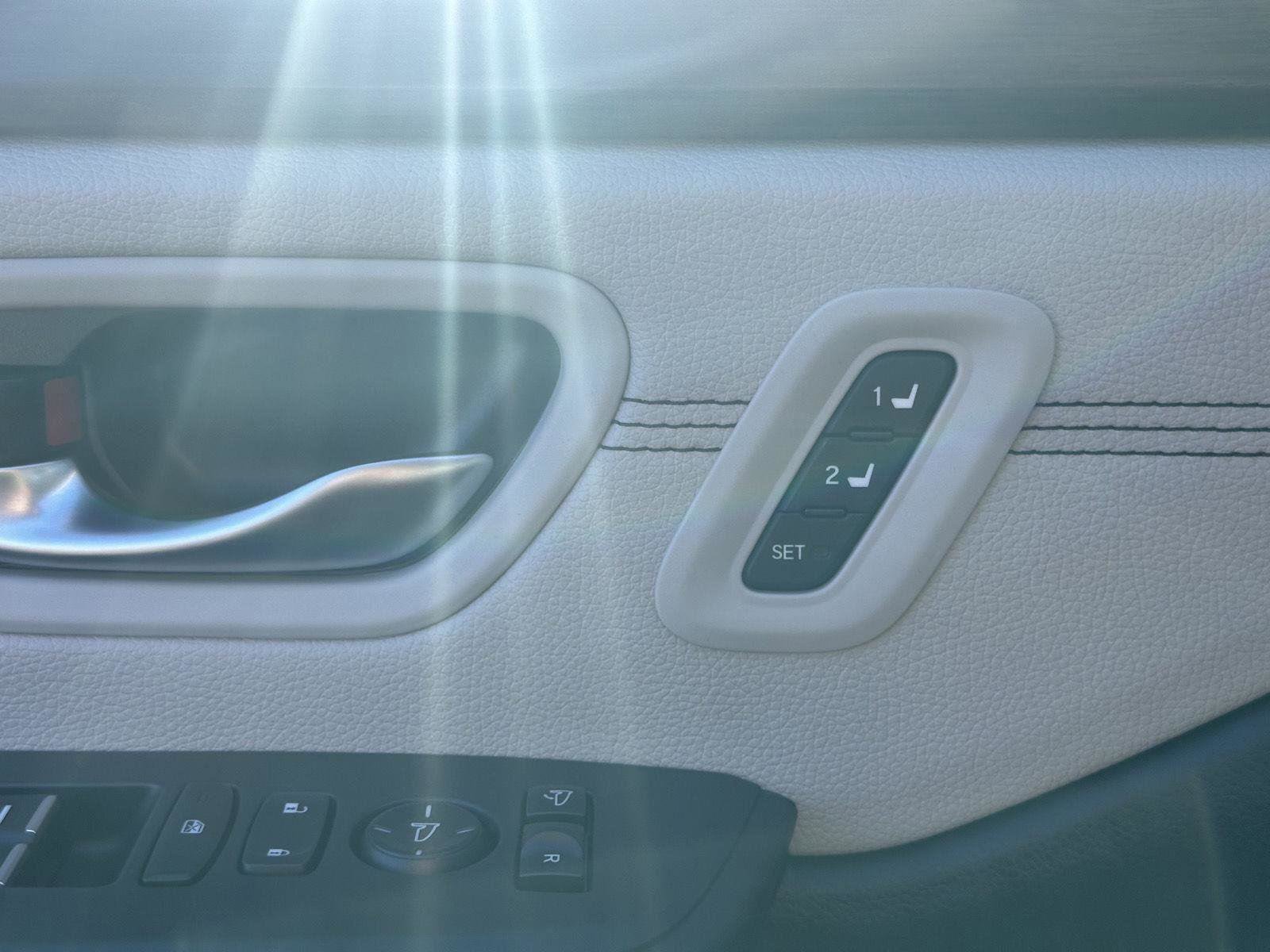 New 2026 Honda Pilot Touring image 13