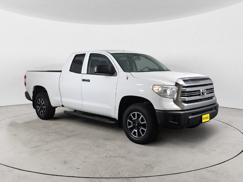 Used 2017 Toyota Tundra SR AWD/4WD image 3
