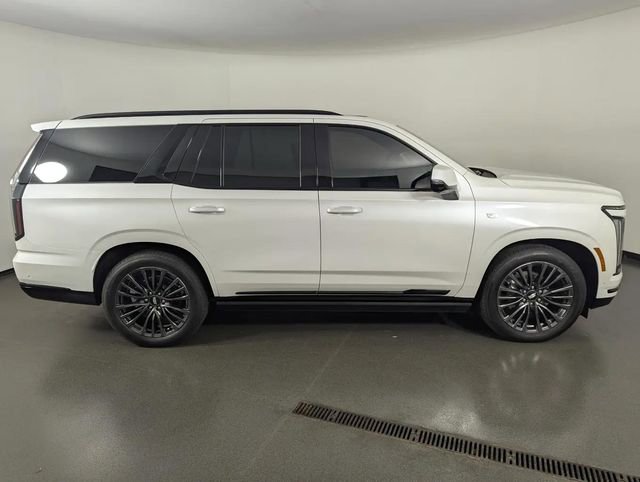 Used 2025 Cadillac Escalade Sport Platinum image 8
