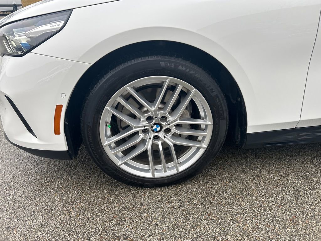 Used 2024 BMW 530i xDrive w/ Premium Package image 28