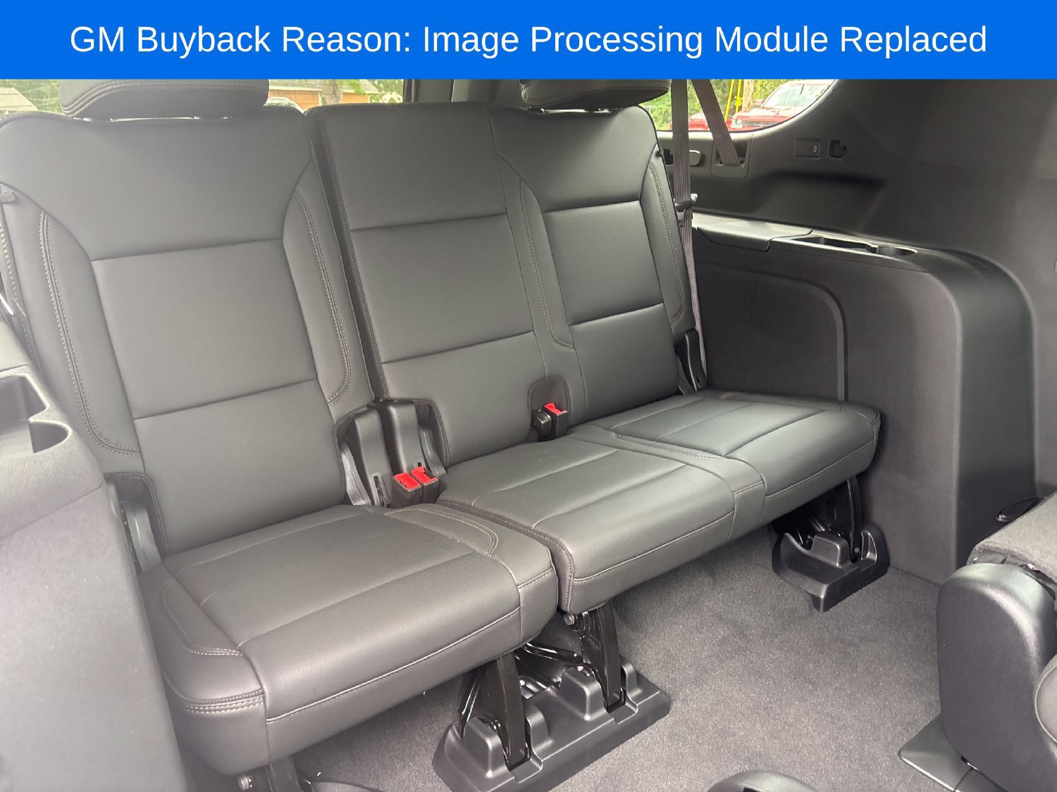 Used 2026 Chevrolet Suburban High Country AWD/4WD image 36