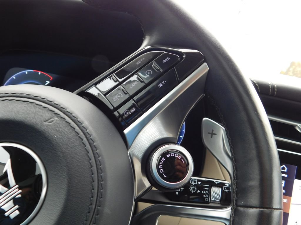 Used 2023 Maserati Grecale GT image 24