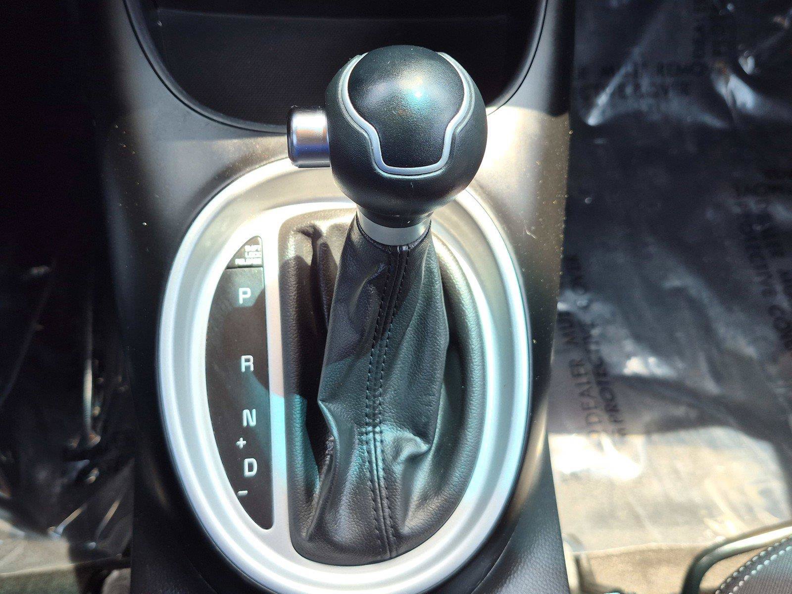 Used 2015 Kia Soul FWD image 26