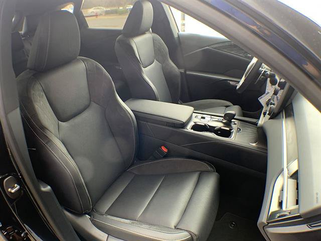 Used 2026 Lexus RX 450h AWD image 25