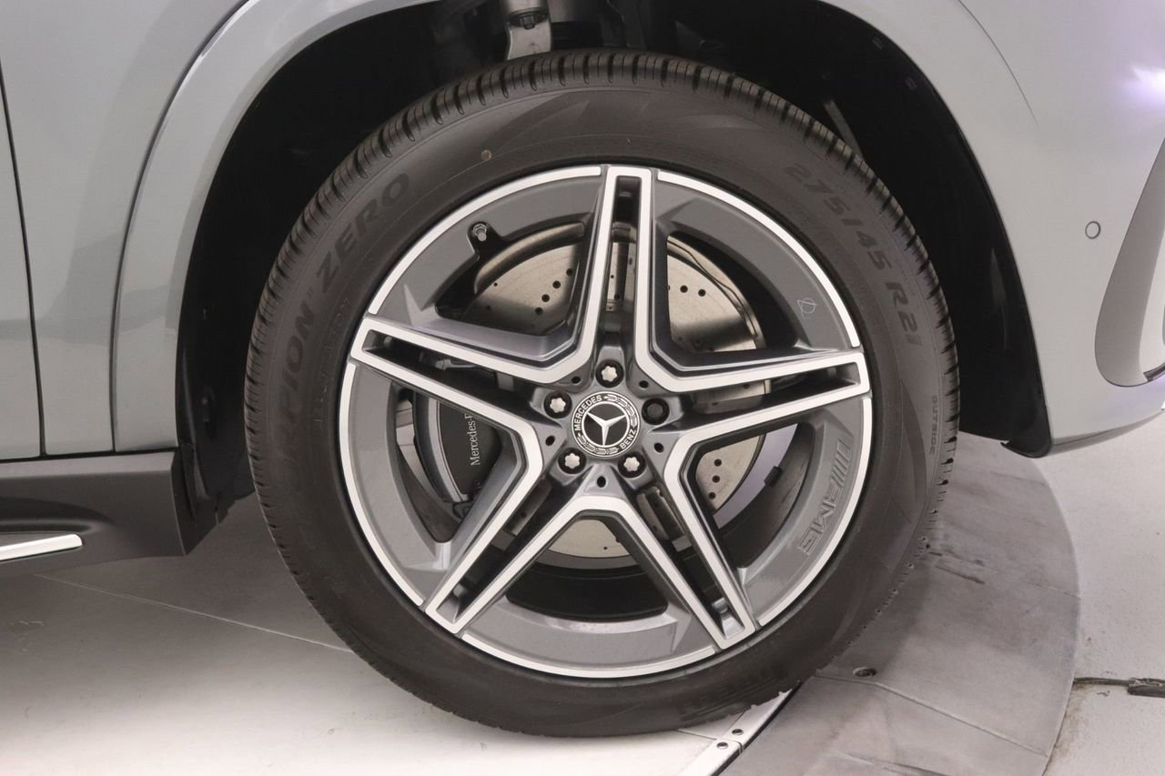 New 2026 Mercedes-Benz GLS 450 4MATIC image 15