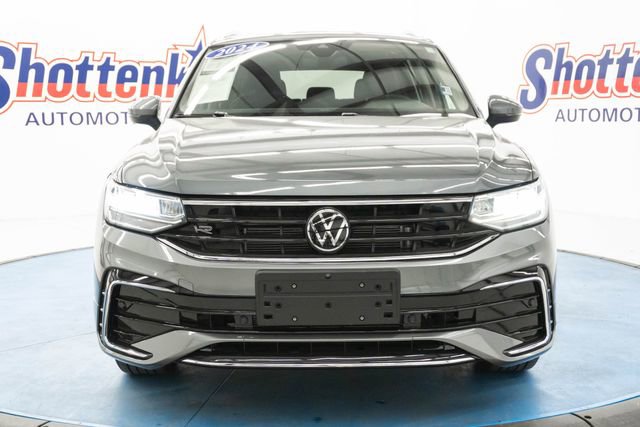 Used 2024 Volkswagen Tiguan SE image 13