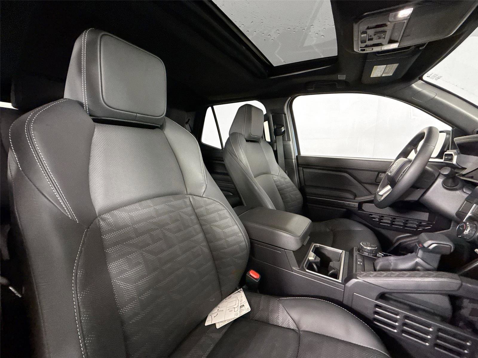 Certified 2026 Toyota 4Runner TRD Off-Road Premium image 44