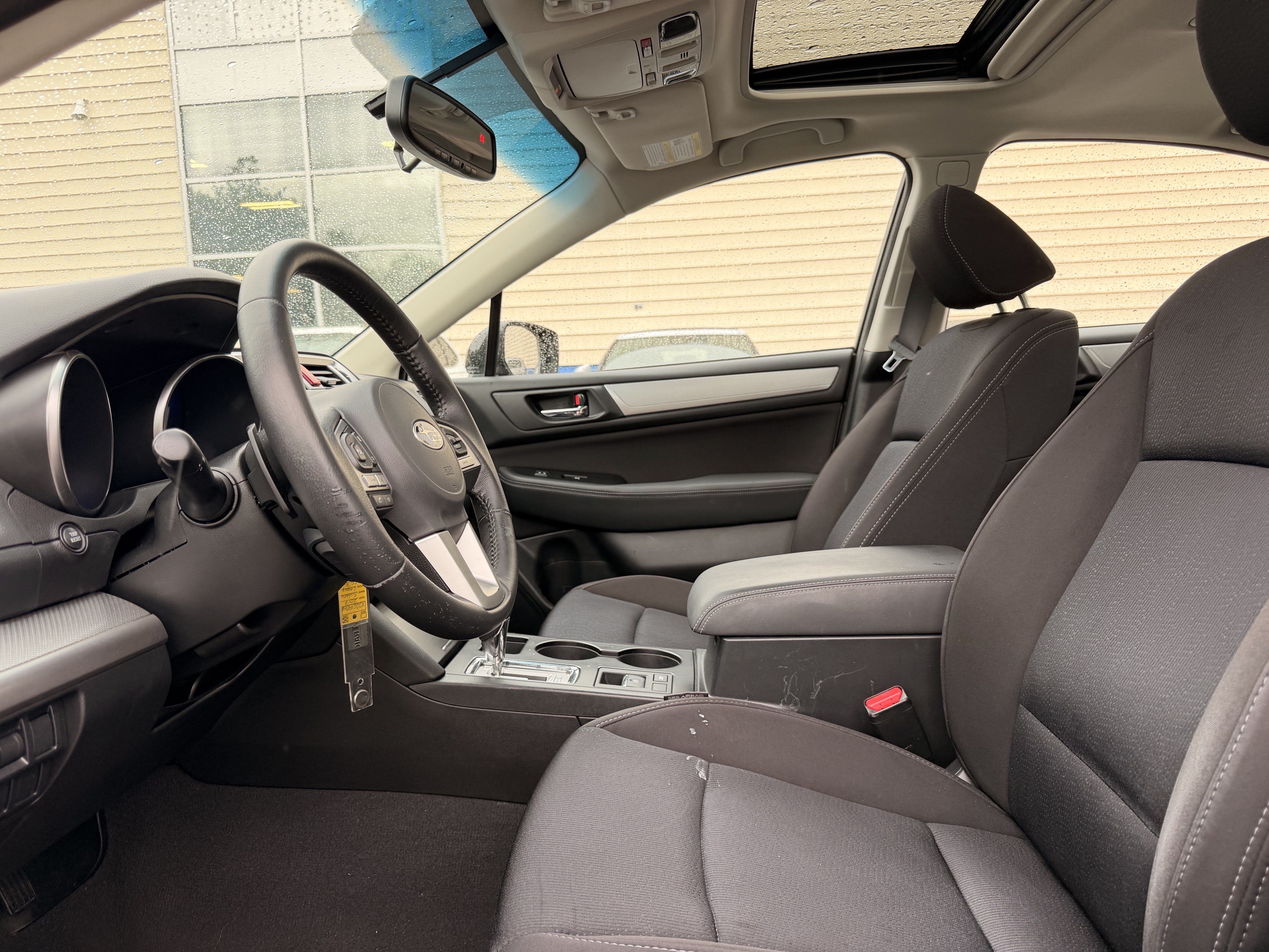 Used 2017 Subaru Legacy 2.5i Premium w/ Moonroof Package AWD/4WD image 15