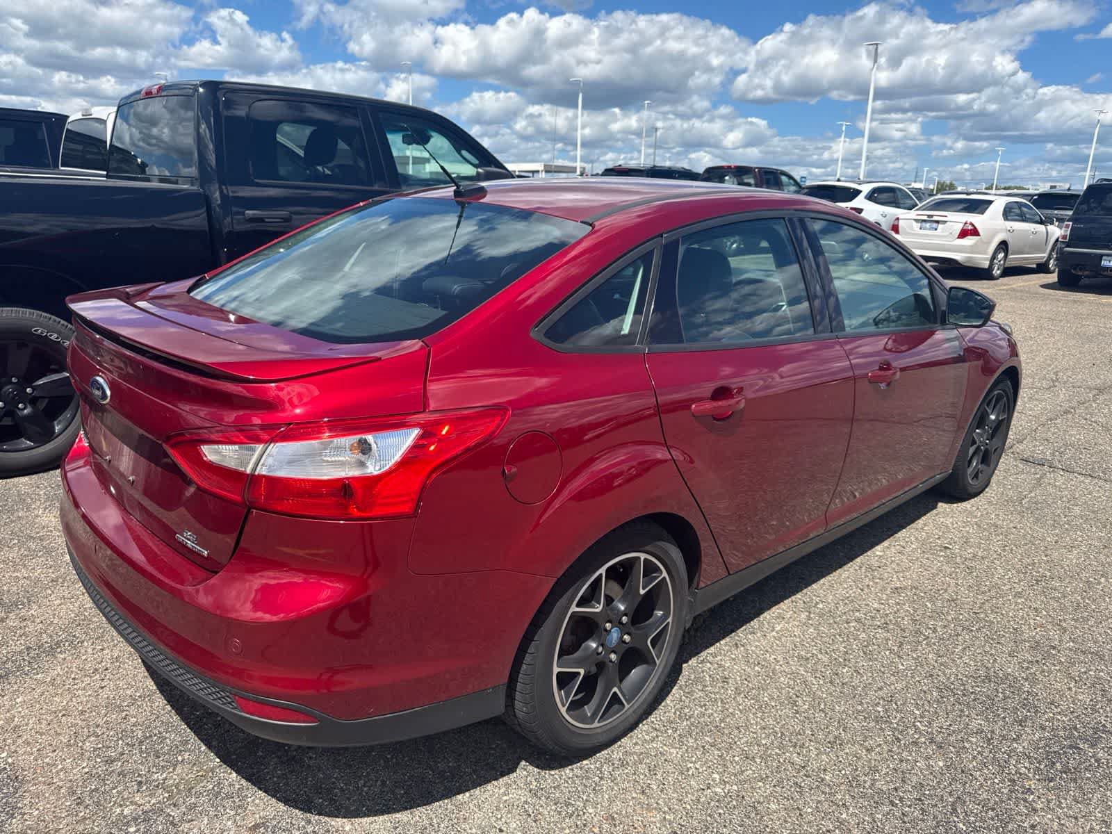 Used 2013 Ford Focus SE FWD image 12