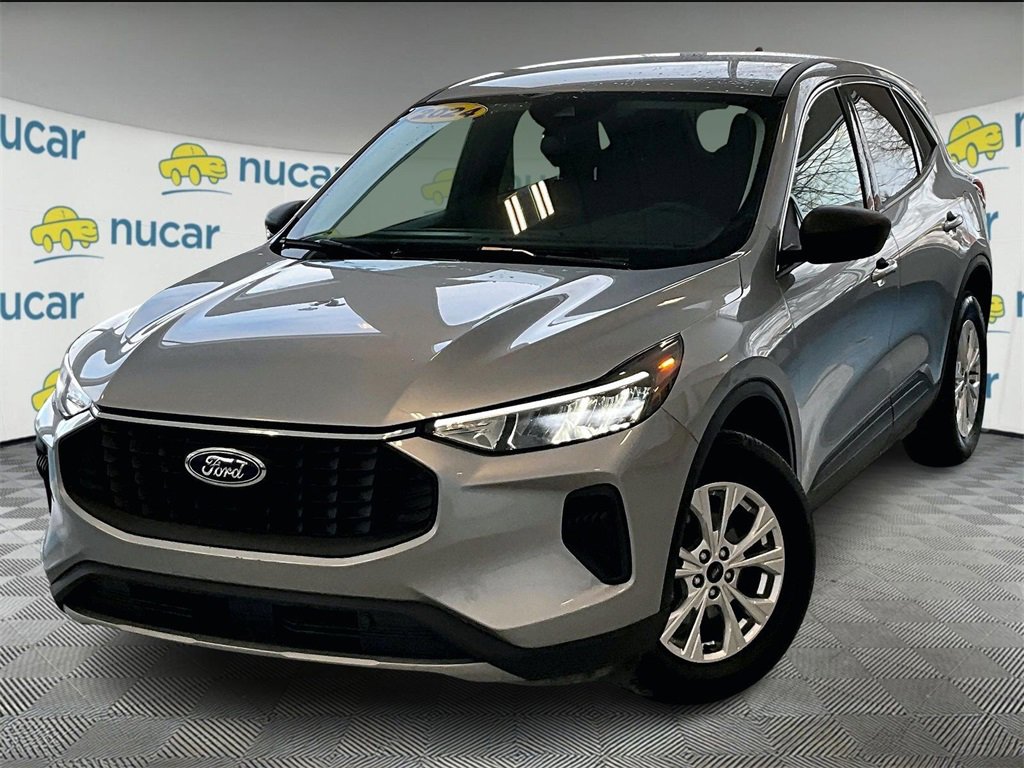Used 2024 Ford Escape Active image 3