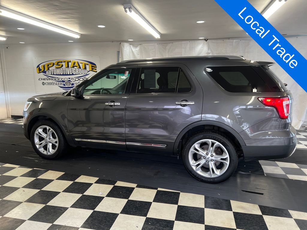 Used 2016 Ford Explorer Limited image 7
