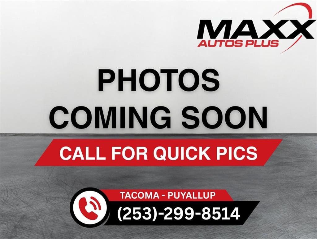 Used 2024 Volkswagen Golf R AWD/4WD image 1