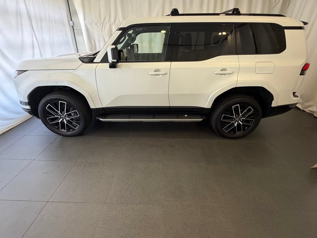 Used 2024 Lexus GX 550 w/ Accessory Package (Z1) AWD/4WD video 2