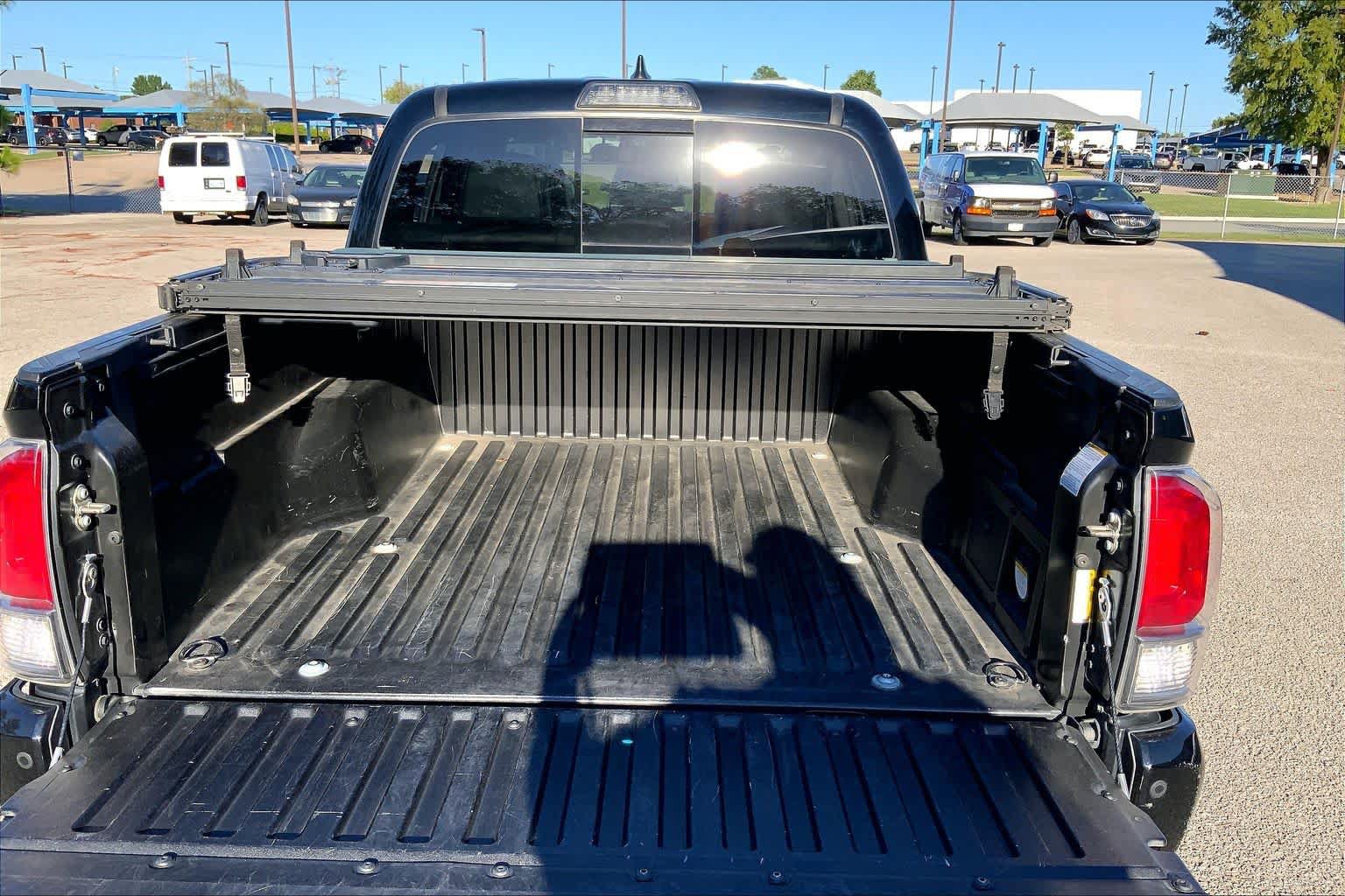 Used 2019 Toyota Tacoma Limited AWD/4WD image 34
