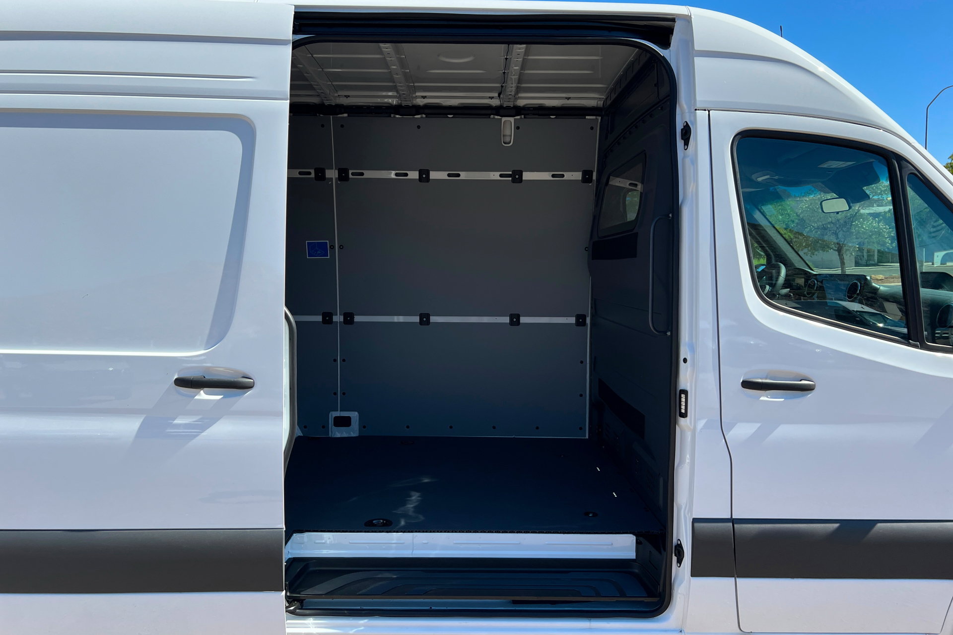 New 2026 Mercedes-Benz Sprinter 2500 image 14