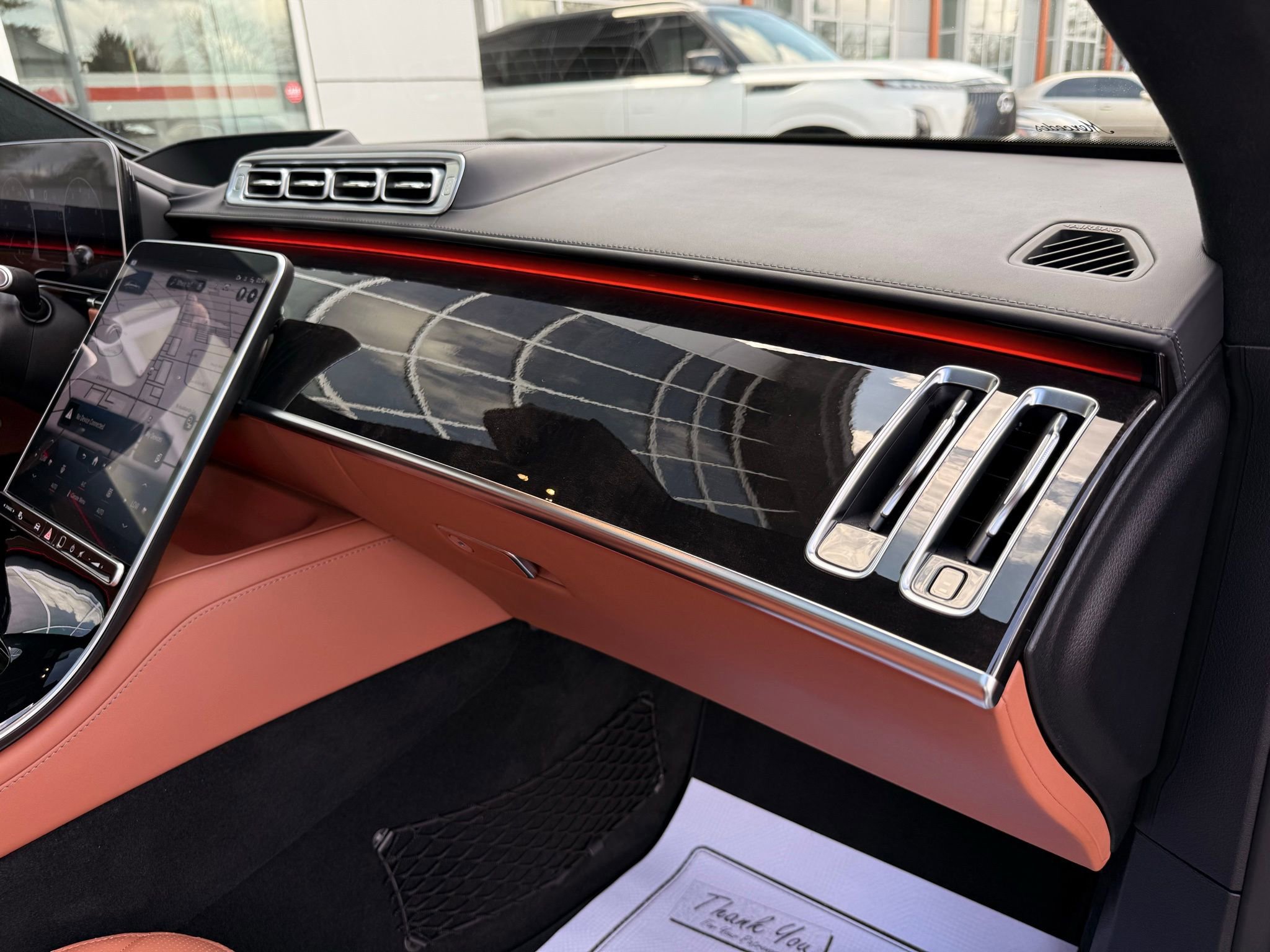 Used 2022 Mercedes-Benz S 580 4MATIC Sedan w/ AMG Line Package image 23