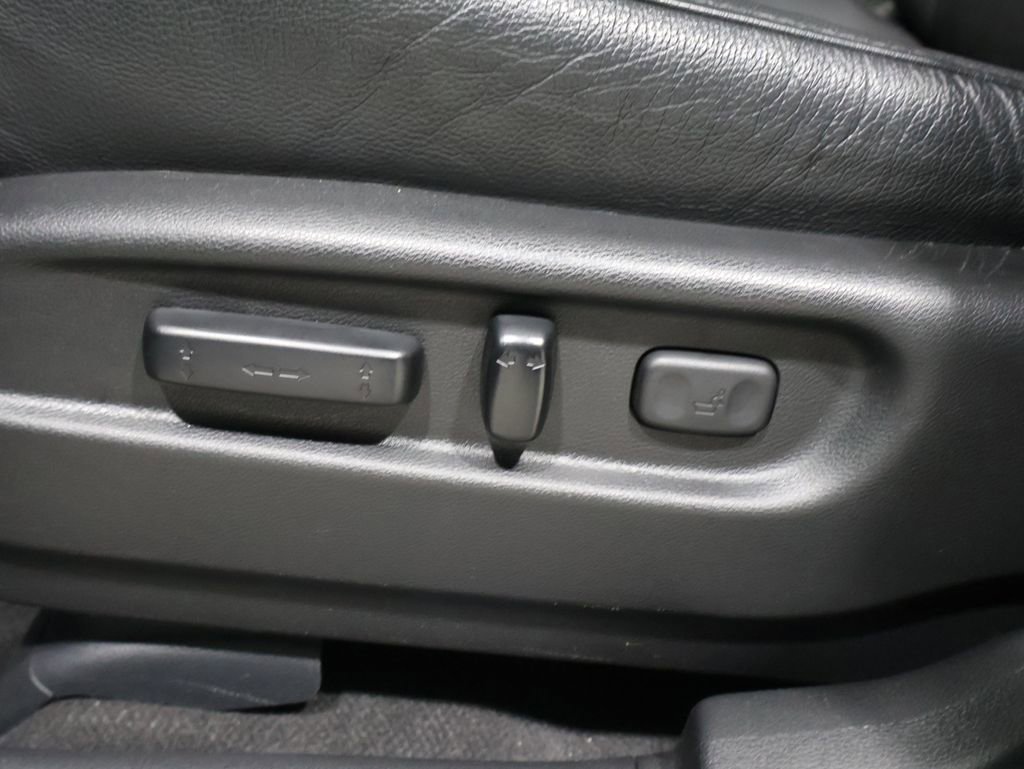 Used 2023 Honda Passport EX-L image 13