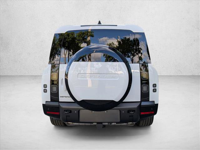 New 2026 Land Rover Defender 130 X-Dynamic SE image 7