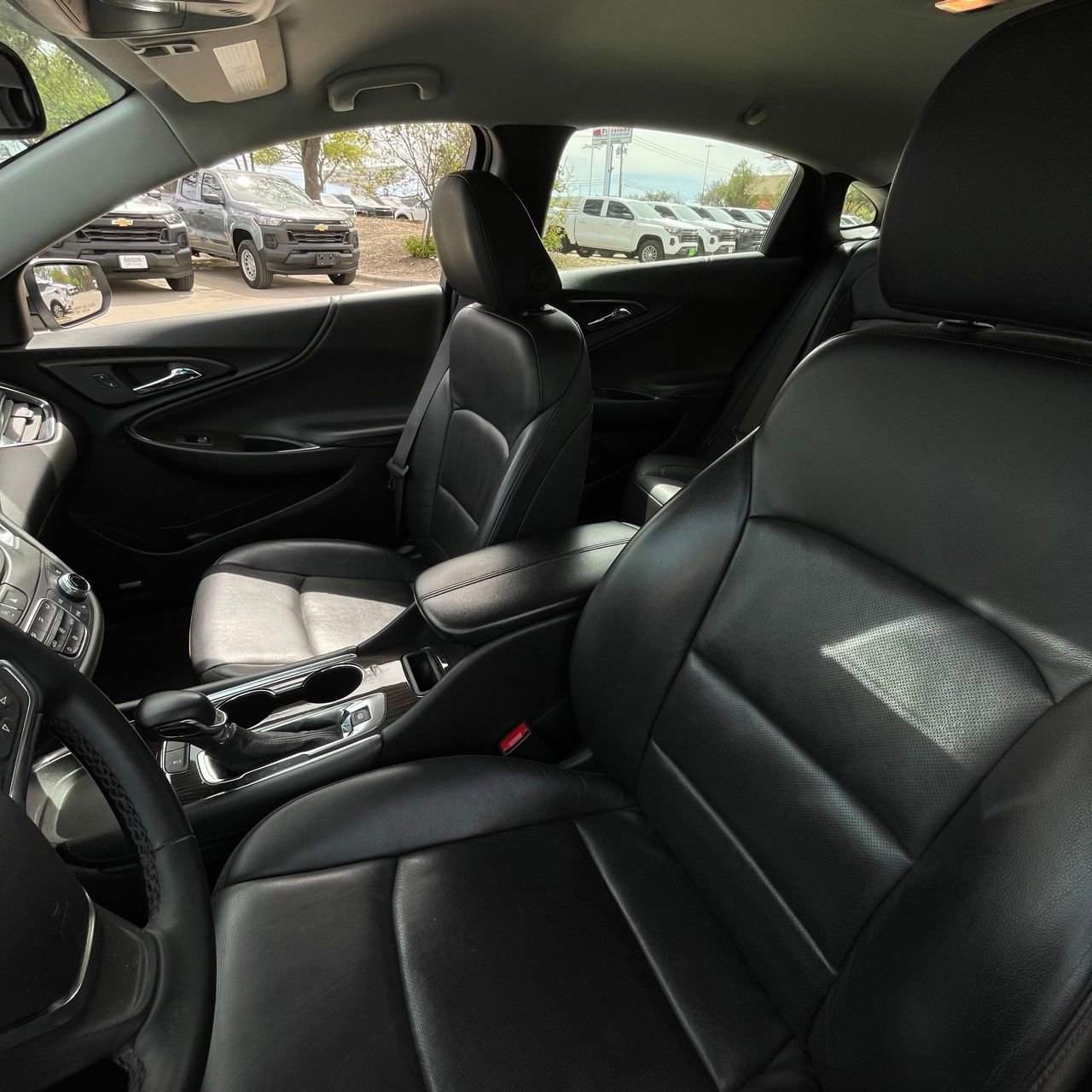 Used 2024 Chevrolet Malibu LT image 22