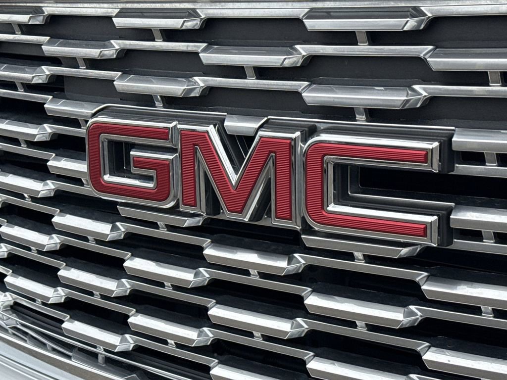 Used 2020 GMC Yukon Denali w/ Open Road Package image 35
