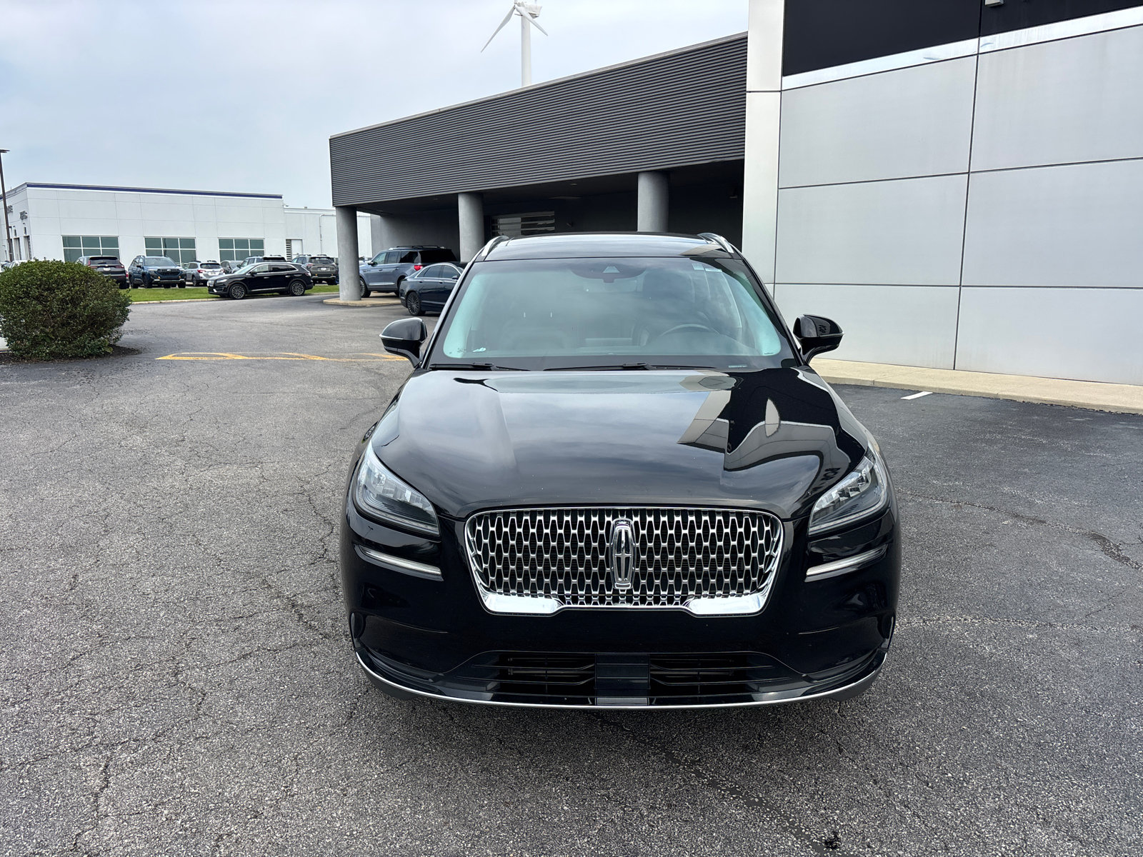 Used 2022 Lincoln Corsair Reserve w/ Elements Package AWD/4WD image 2
