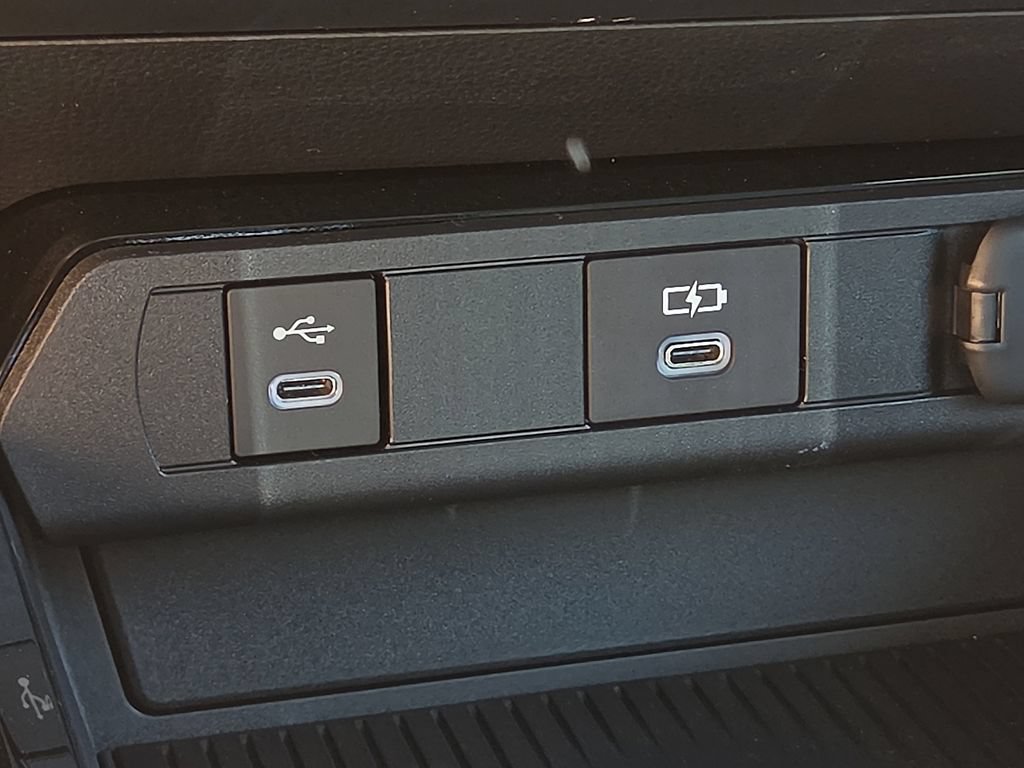 New 2027 Toyota Prius XLE FWD image 21