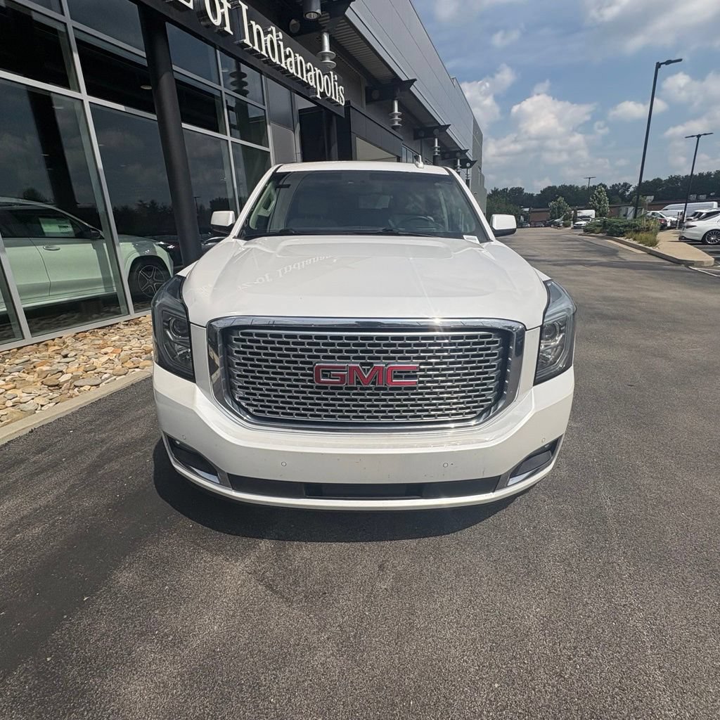 Used 2017 GMC Yukon XL Denali w/ Open Road Package AWD/4WD image 3