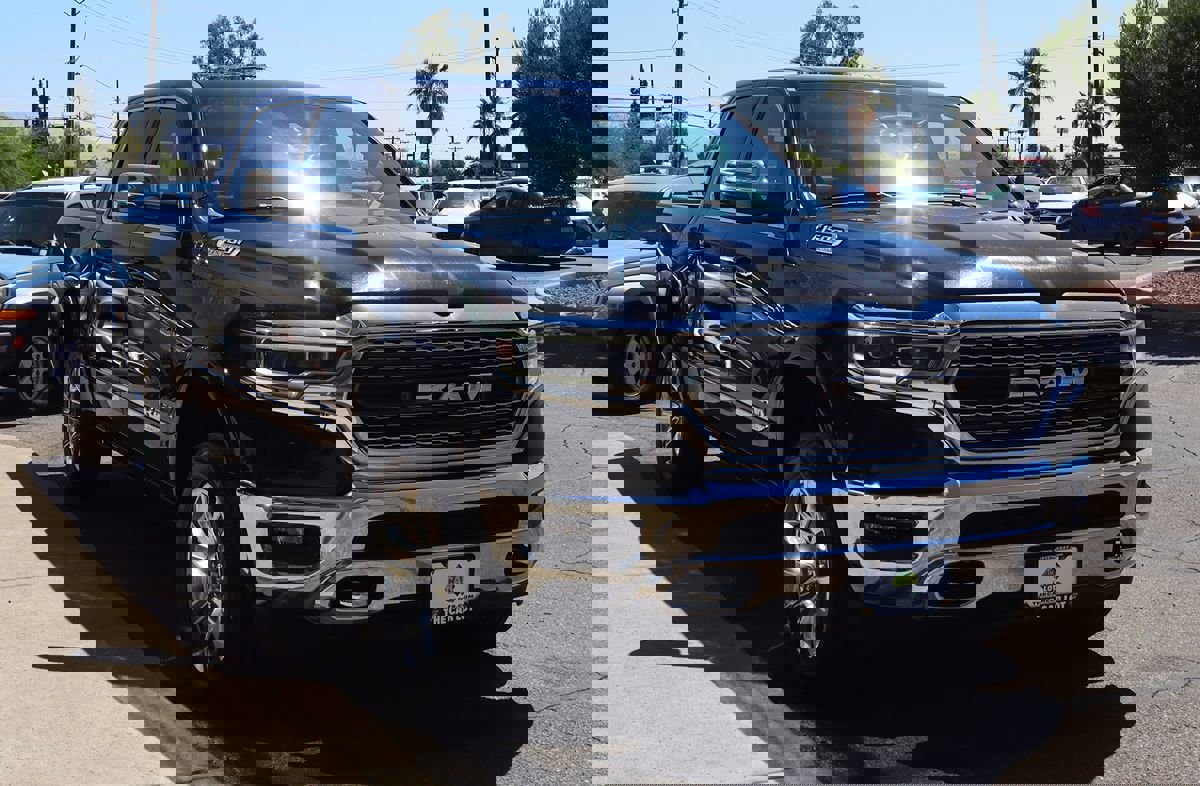 Used 2023 RAM 1500 Limited image 16