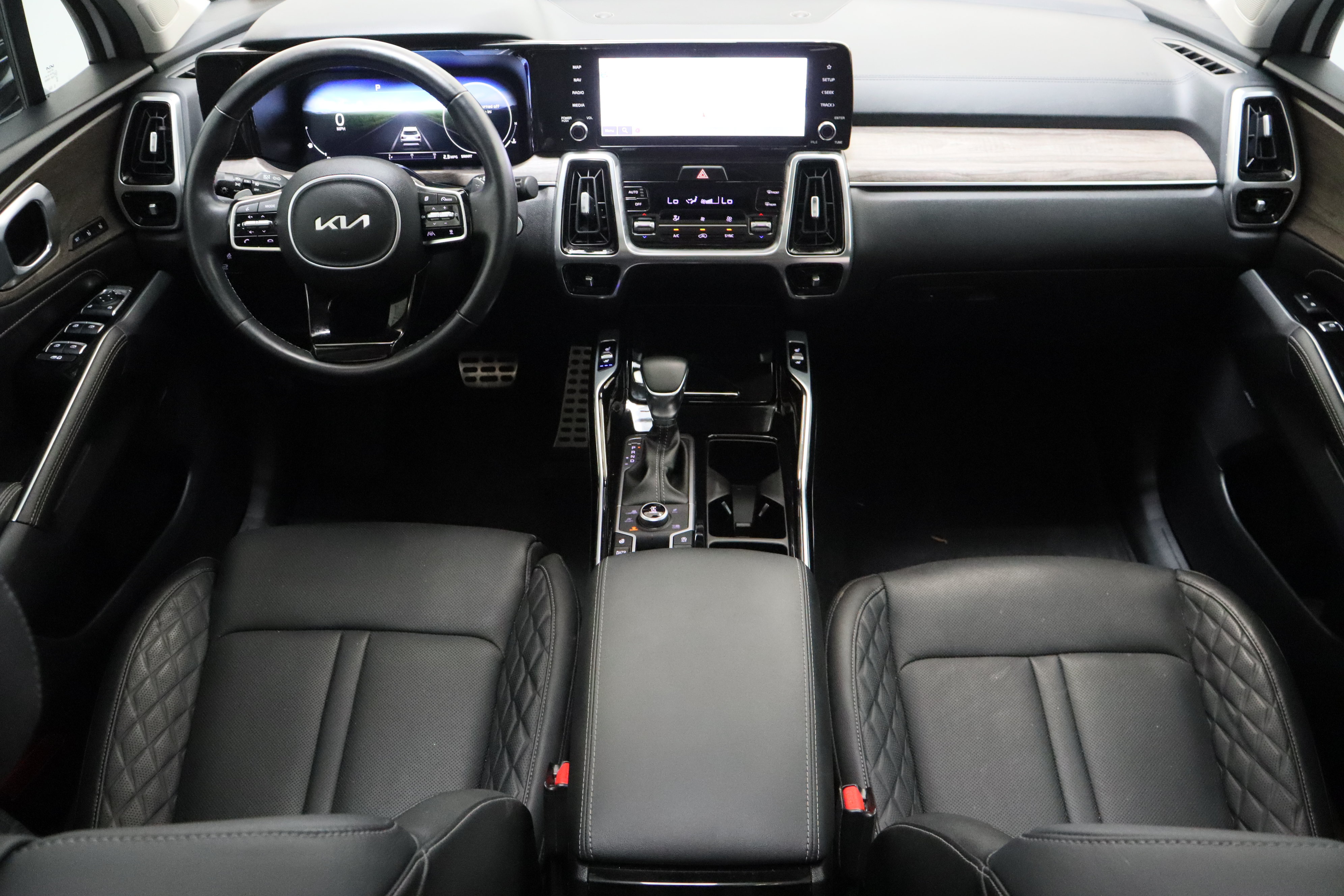 Used 2023 Kia Sorento SX Prestige AWD/4WD image 33