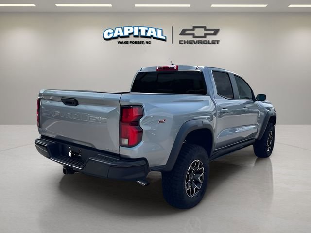 Used 2024 Chevrolet Colorado ZR2 image 7