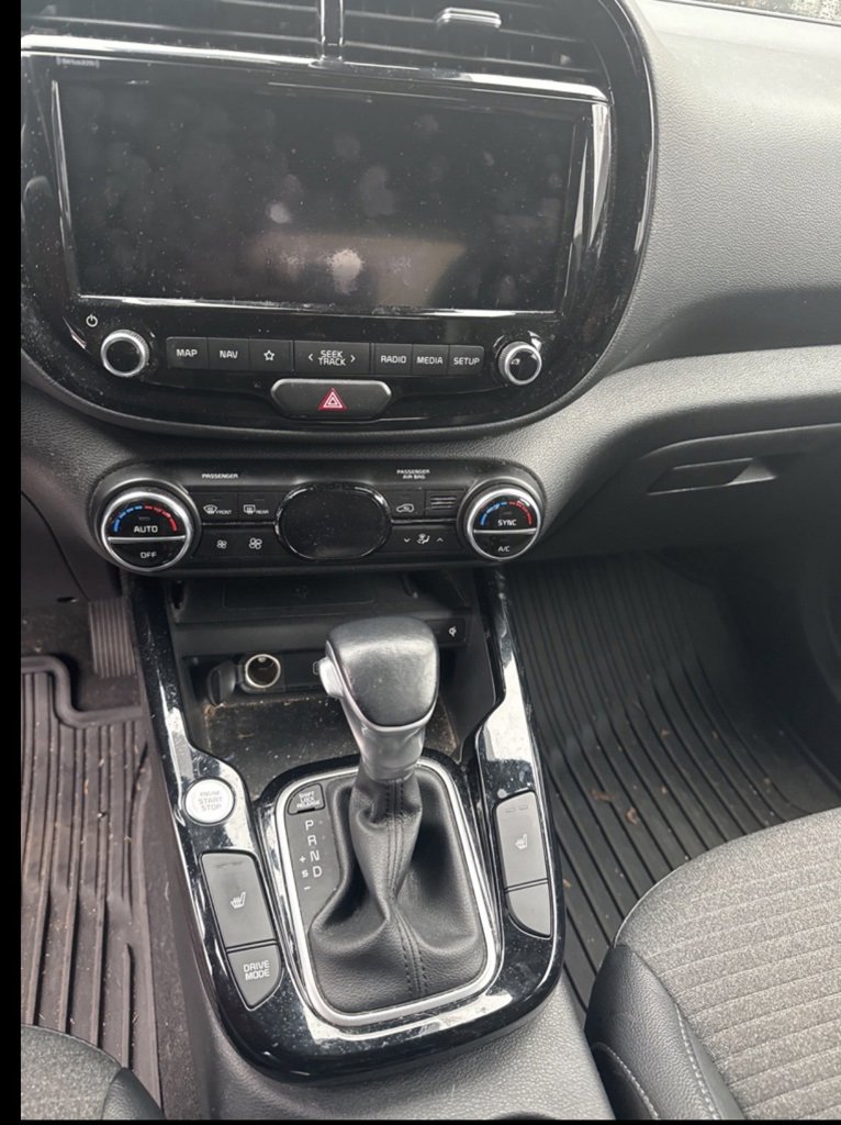 Used 2020 Kia Soul EX image 10