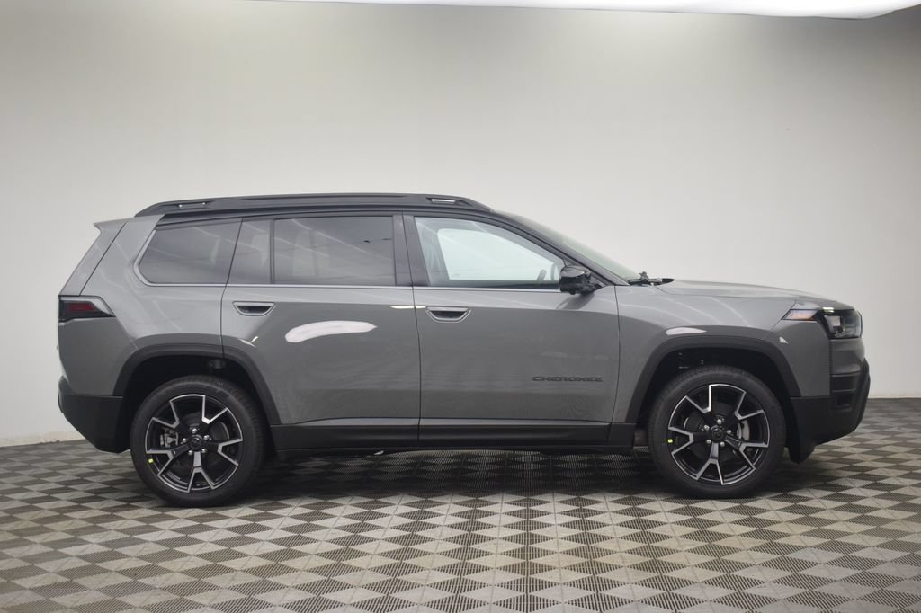 New 2026 Jeep Cherokee Overland w/ Advanced Pro Tech Group AWD/4WD image 3