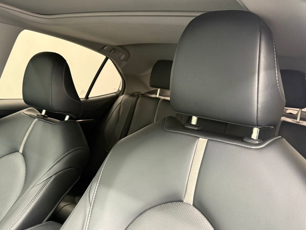 Used 2023 Toyota Camry XSE w/ Cold Weather Package FWD image 18