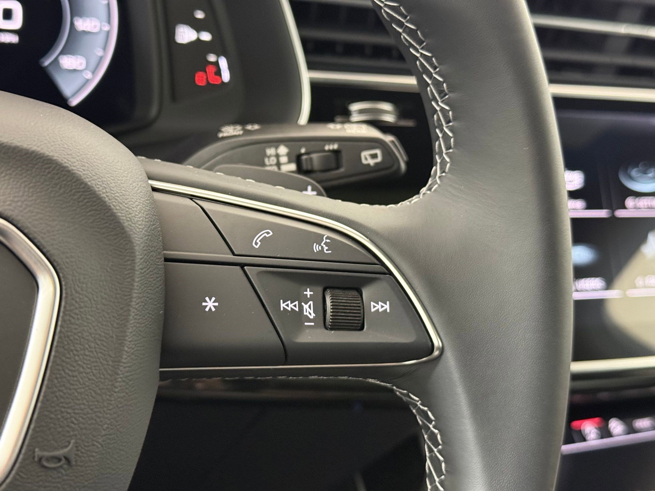 New 2026 Audi Q7 2.0T Premium image 25