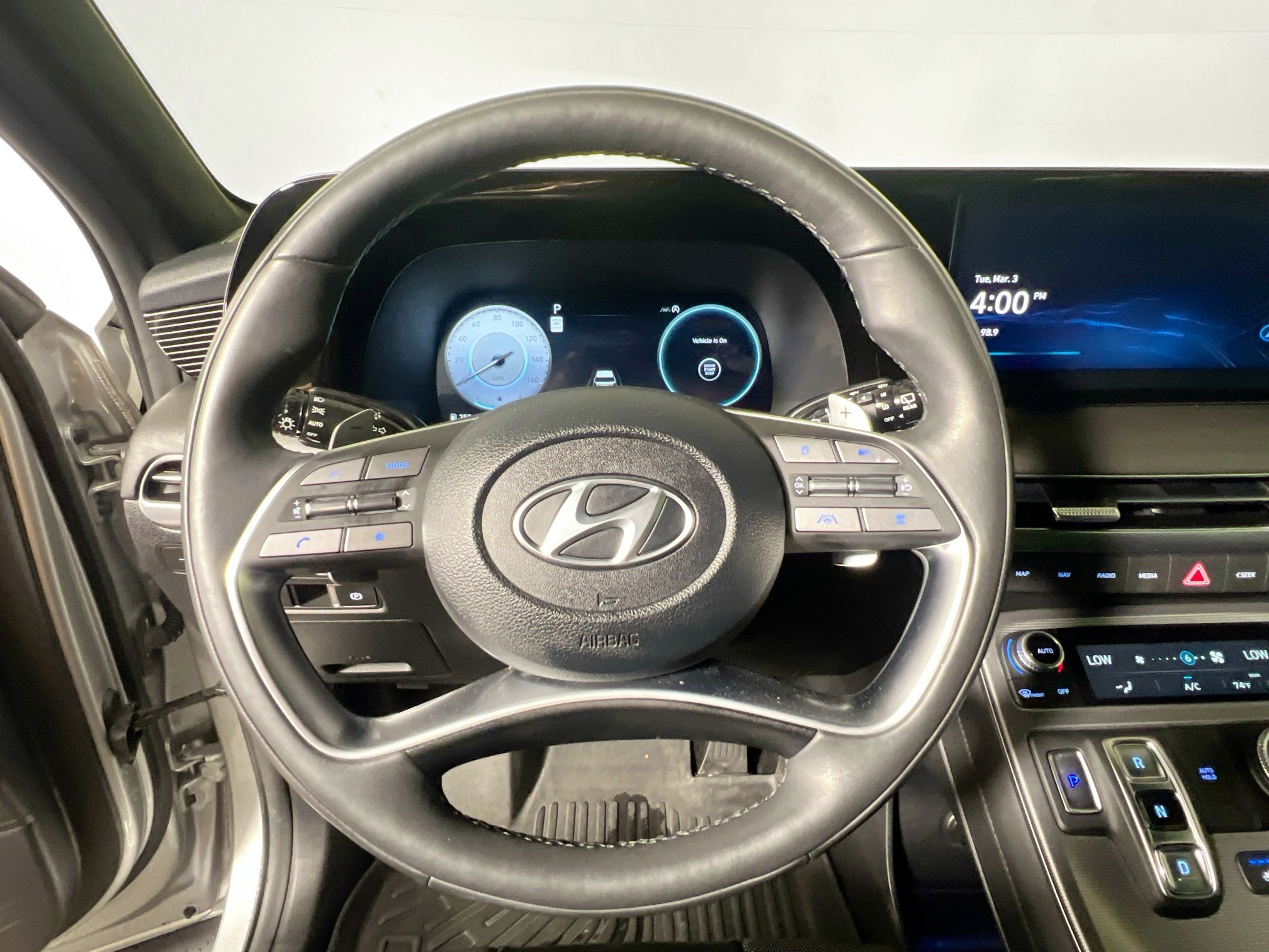 Used 2025 Hyundai Palisade Calligraphy image 17