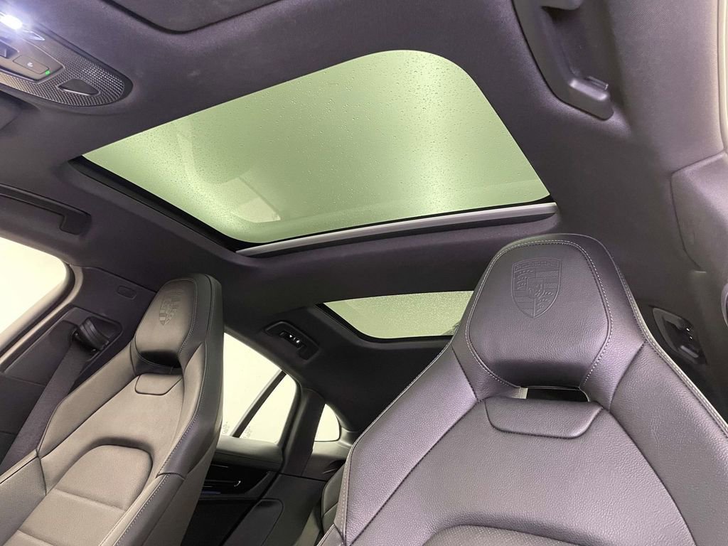 Certified 2024 Porsche Panamera 4 image 18