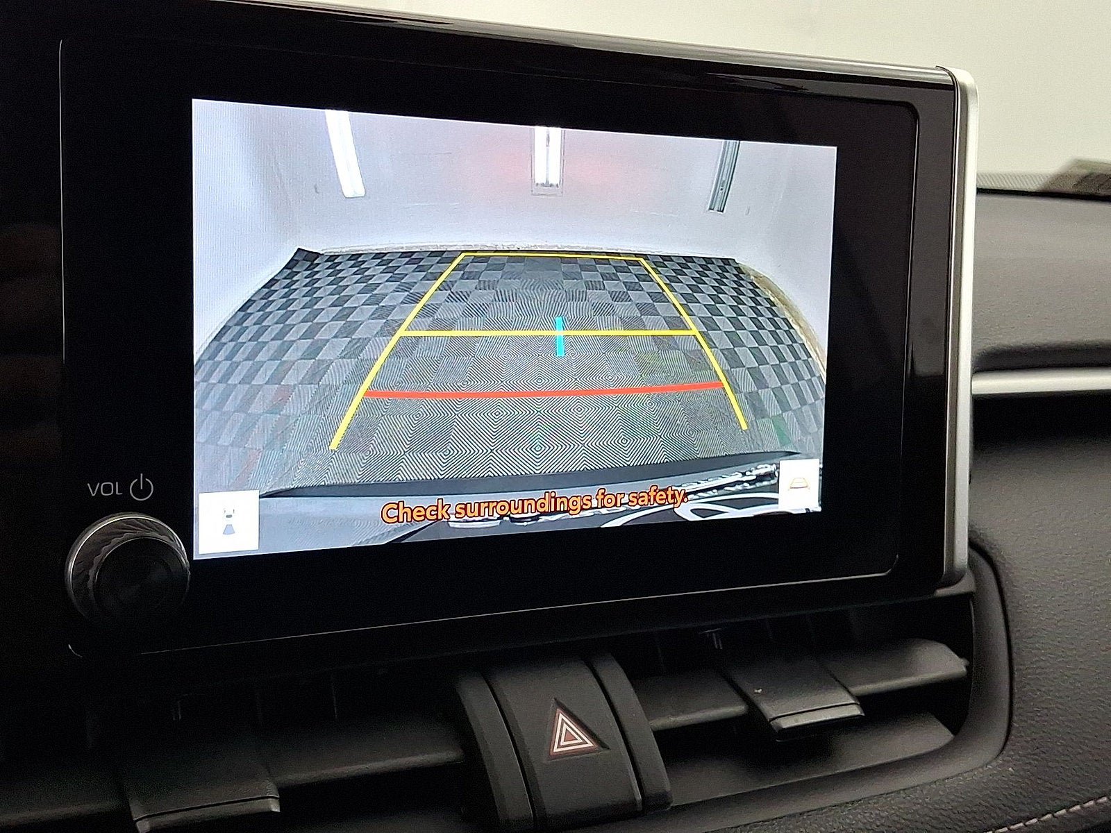 Used 2025 Toyota RAV4 LE AWD/4WD image 7