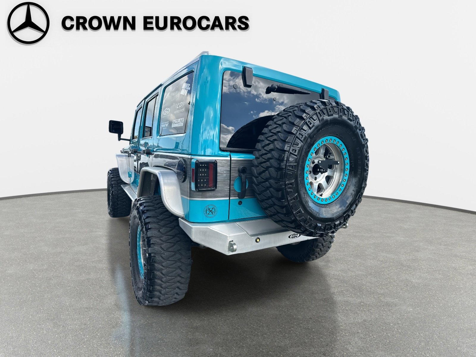 Used 2012 Jeep Wrangler Unlimited Sahara w/ Connectivity Group image 9