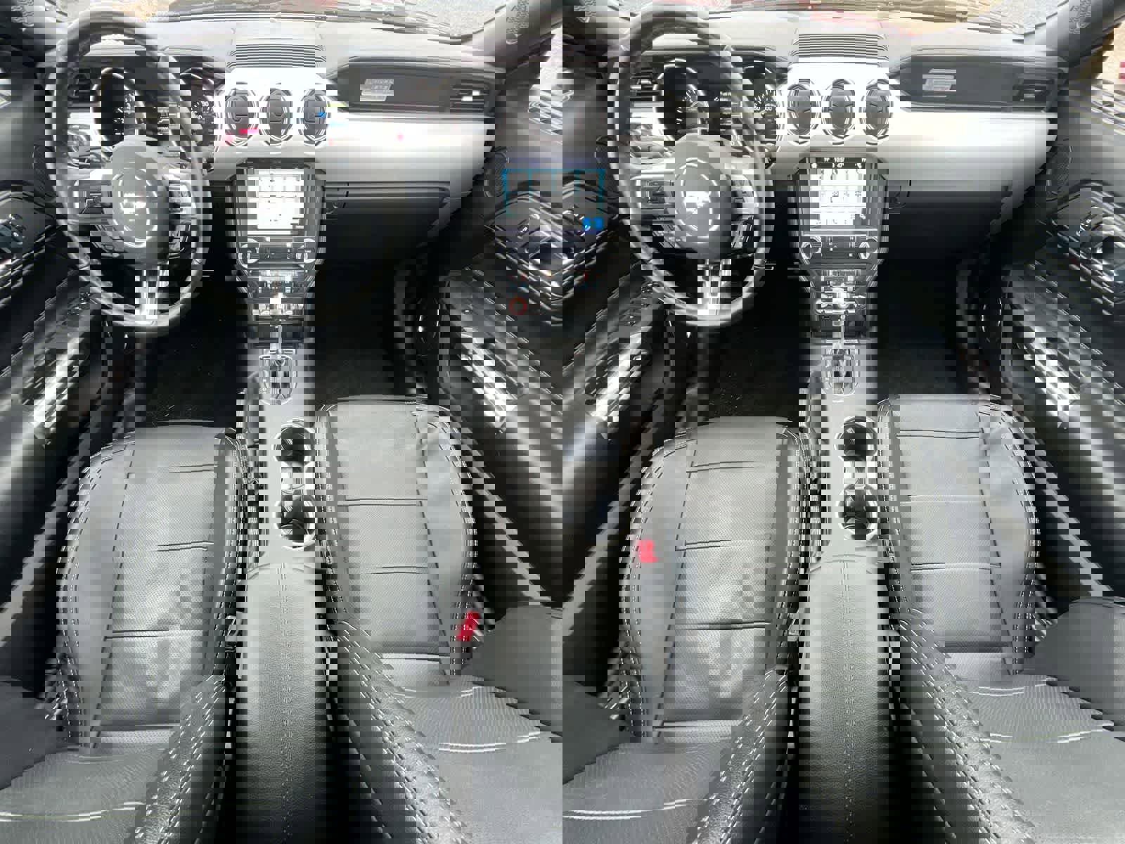 Used 2017 Ford Mustang Premium image 16