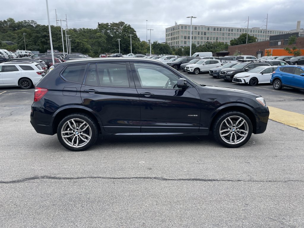 Used 2017 BMW X3 xDrive28i AWD/4WD image 7