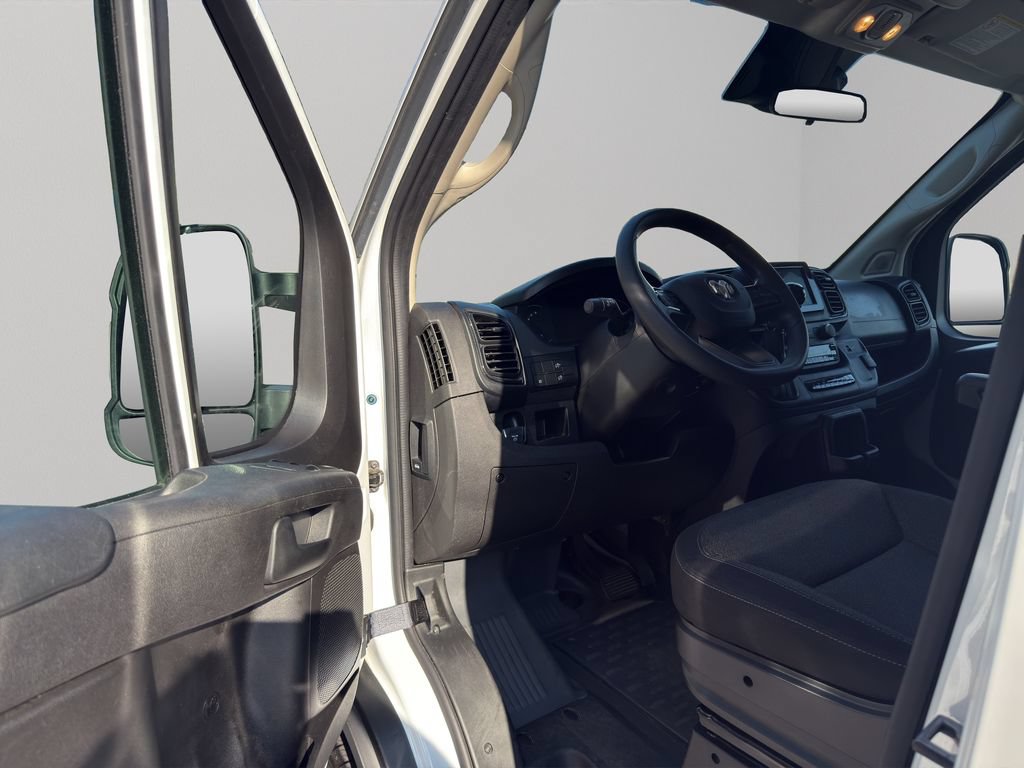 Used 2025 RAM ProMaster 2500 w/ U-Haul Equipment Group FWD image 6
