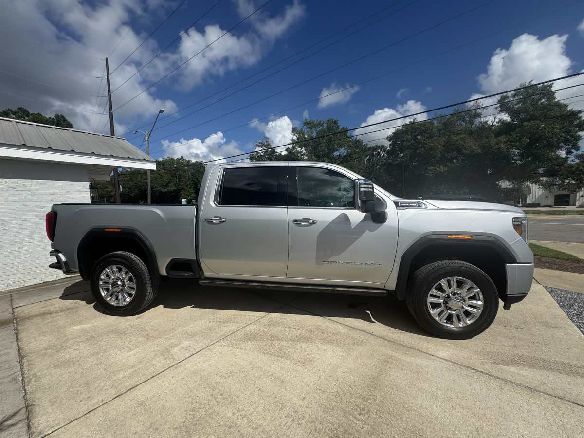 Used 2021 GMC Sierra 2500 Denali w/ Denali Ultimate Package AWD/4WD image 5