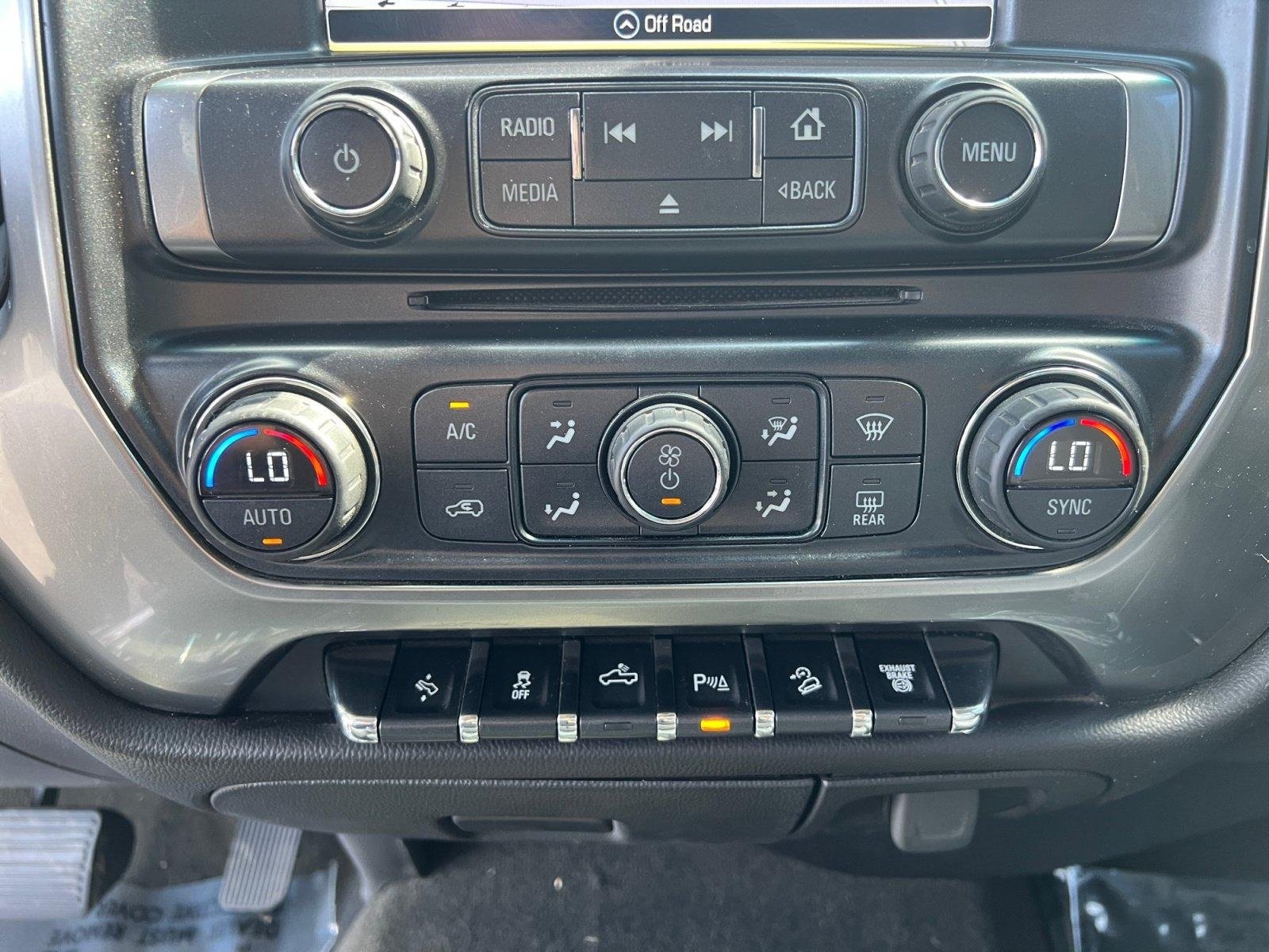 Used 2016 Chevrolet Silverado 2500 LT w/ LT Convenience Package AWD/4WD image 21