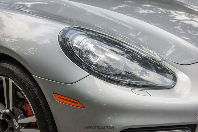 Used 2016 Porsche Panamera GTS AWD/4WD image 77
