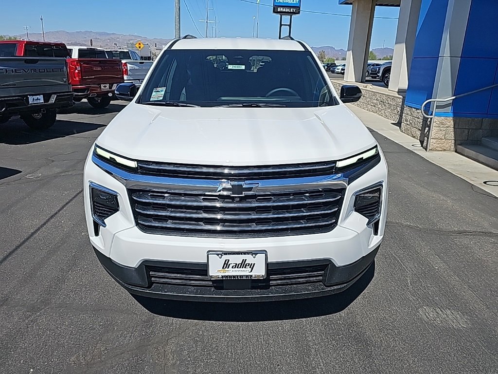 New 2026 Chevrolet Traverse LT image 8